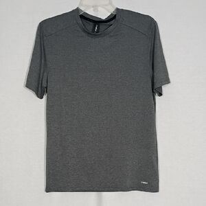 NWT Motion Charcoal Fresh Texture Core Crew Neck Tee Mens Size Small Athleisure